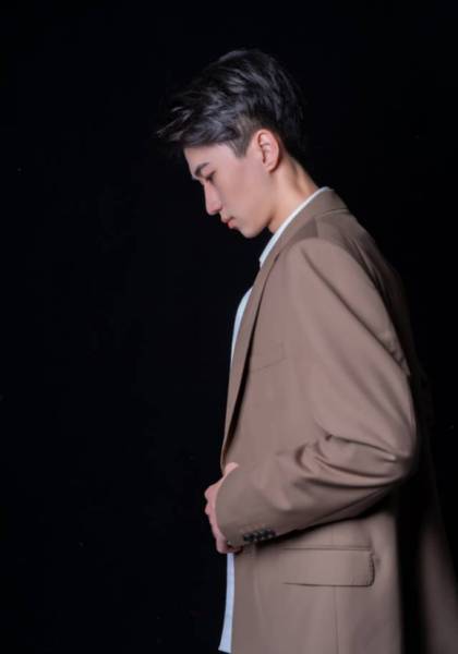 廖新强