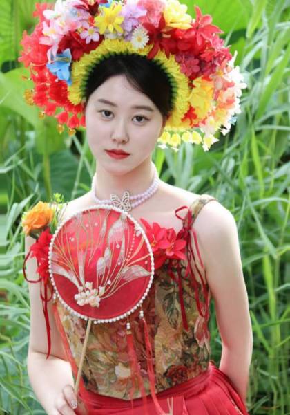 推荐艺人