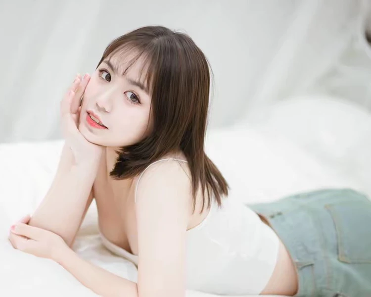 艺人背景图