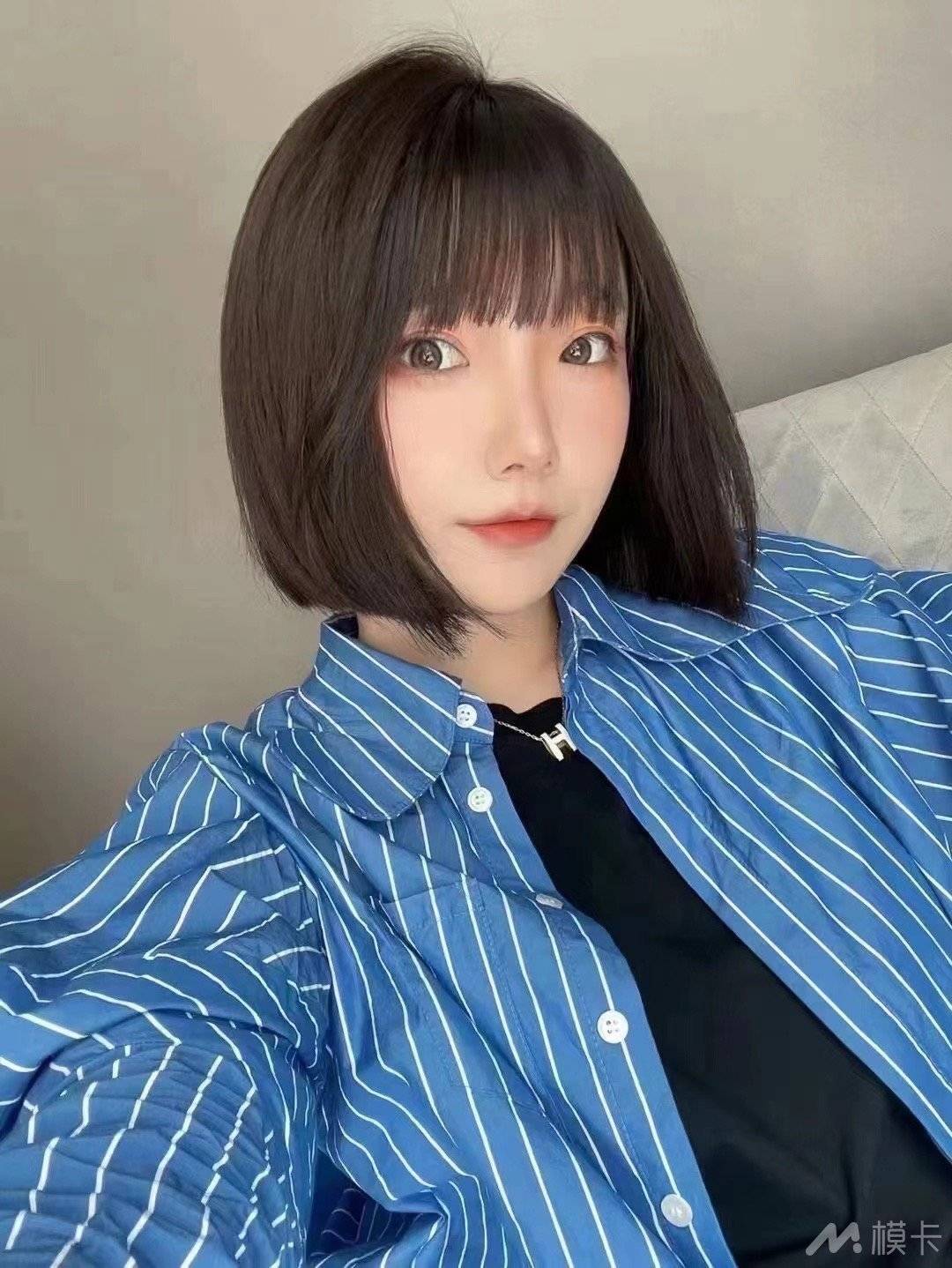 通告图片