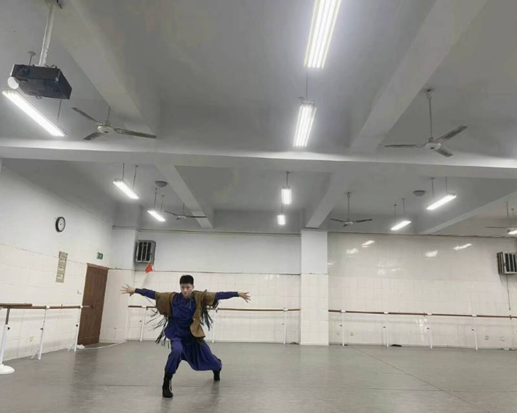 艺人背景图