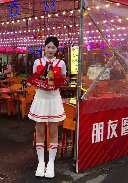 推荐艺人