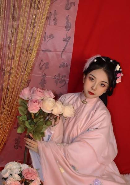 推荐艺人