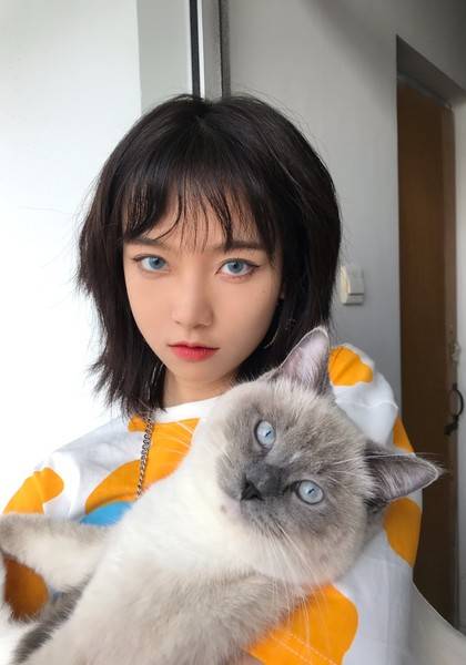 赵赵赵的模卡主页