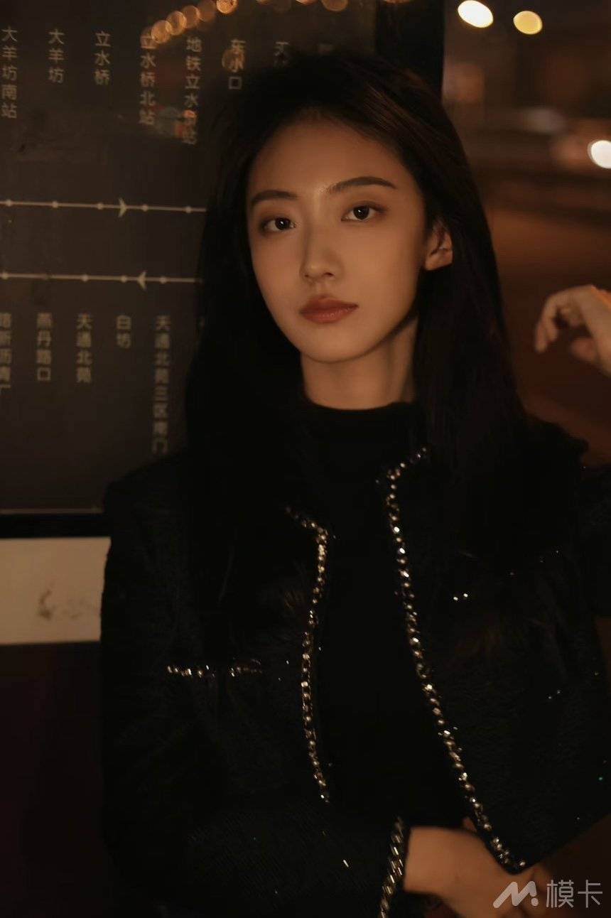 通告图片