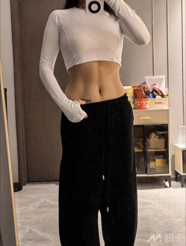 通告图片