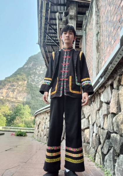 推荐艺人