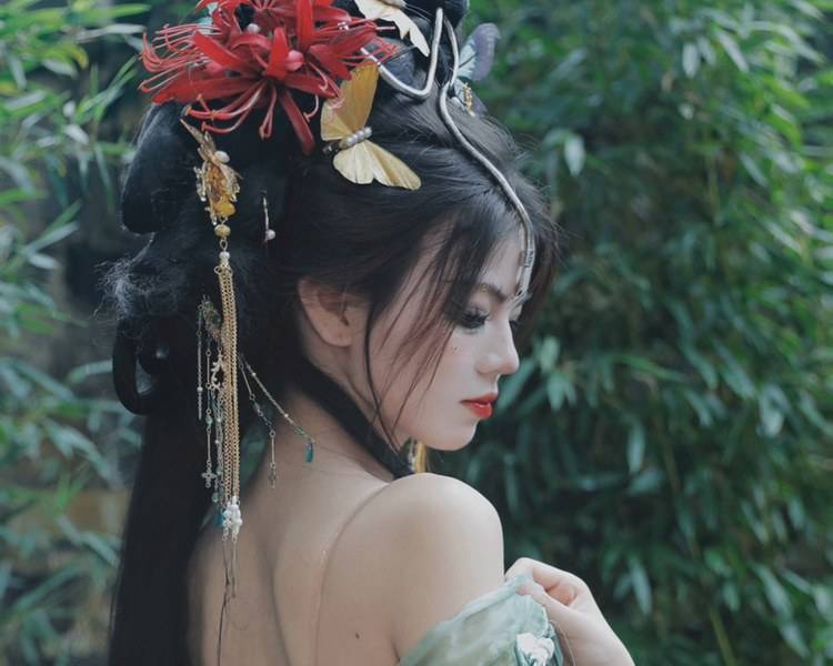 艺人背景图