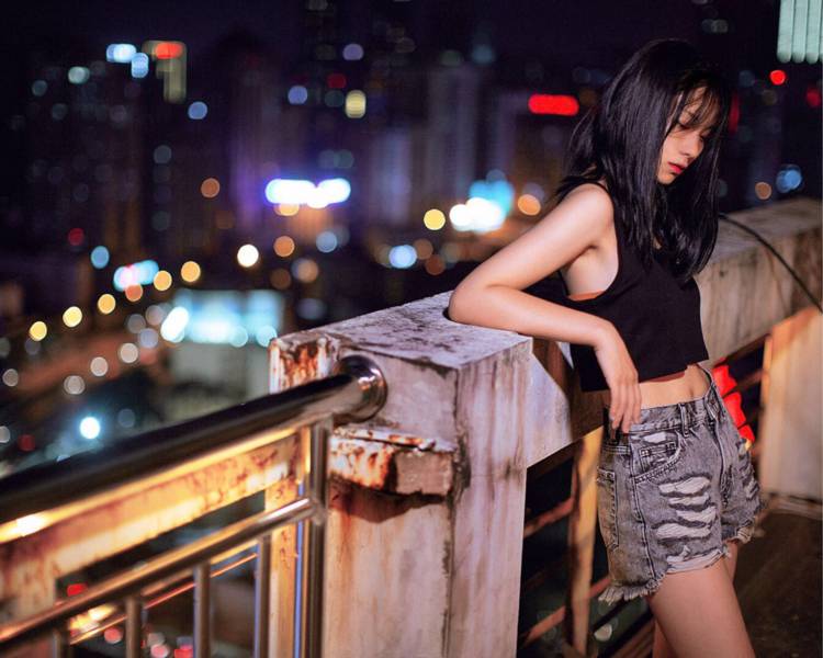 艺人背景图