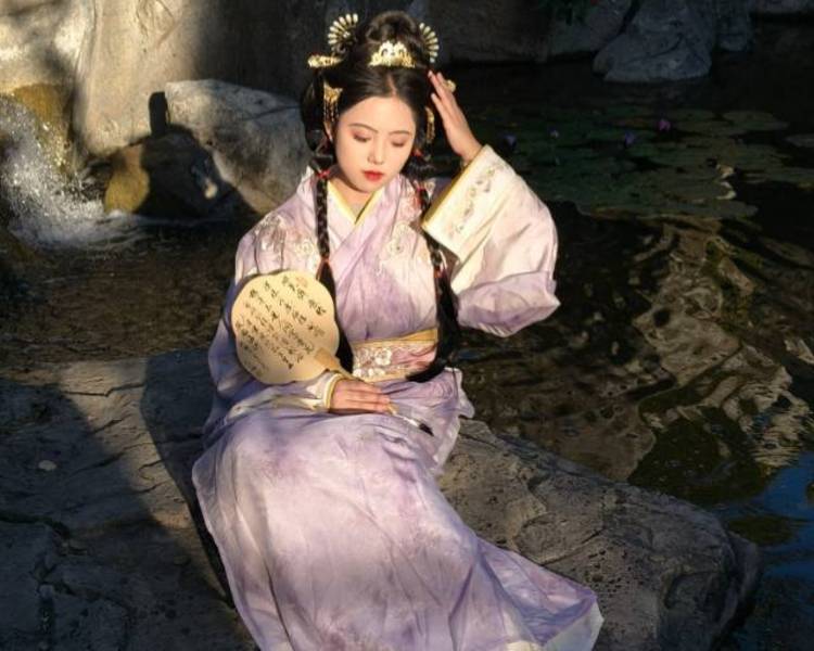 艺人背景图