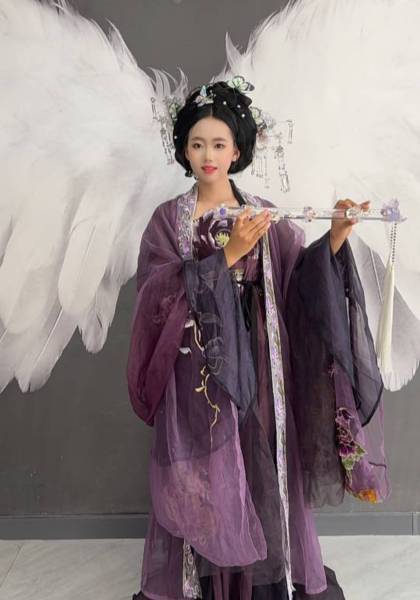 推荐艺人