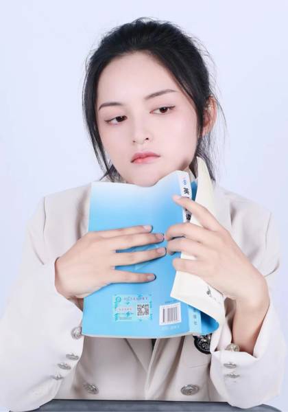 推荐艺人