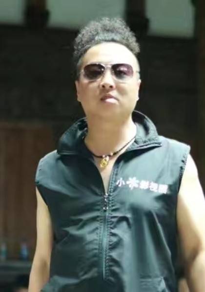 推荐艺人