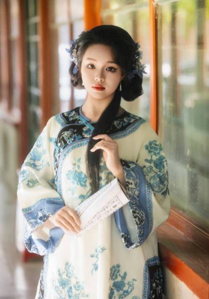 推荐艺人