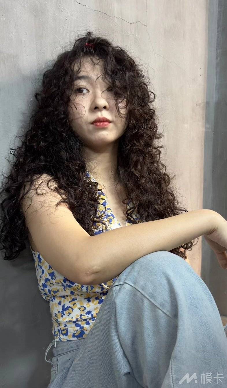 通告图片