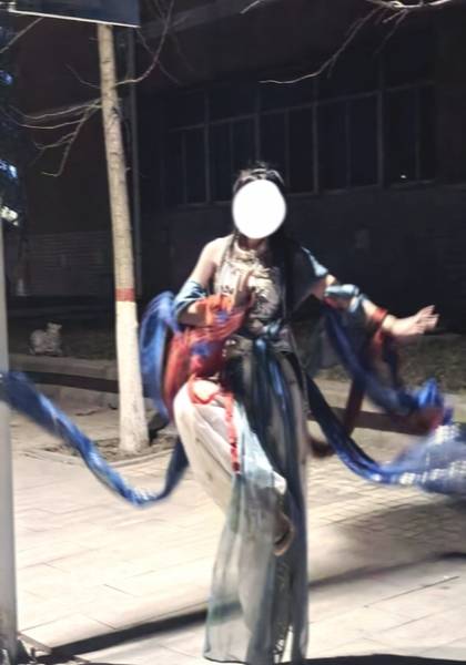 推荐艺人