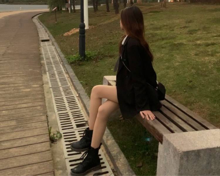 艺人背景图