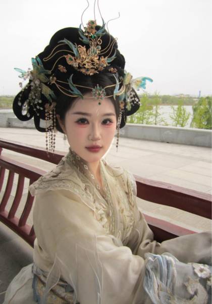 推荐艺人
