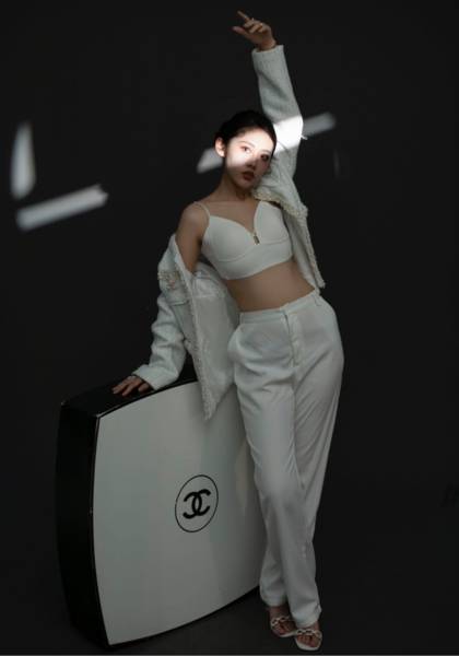 推荐艺人