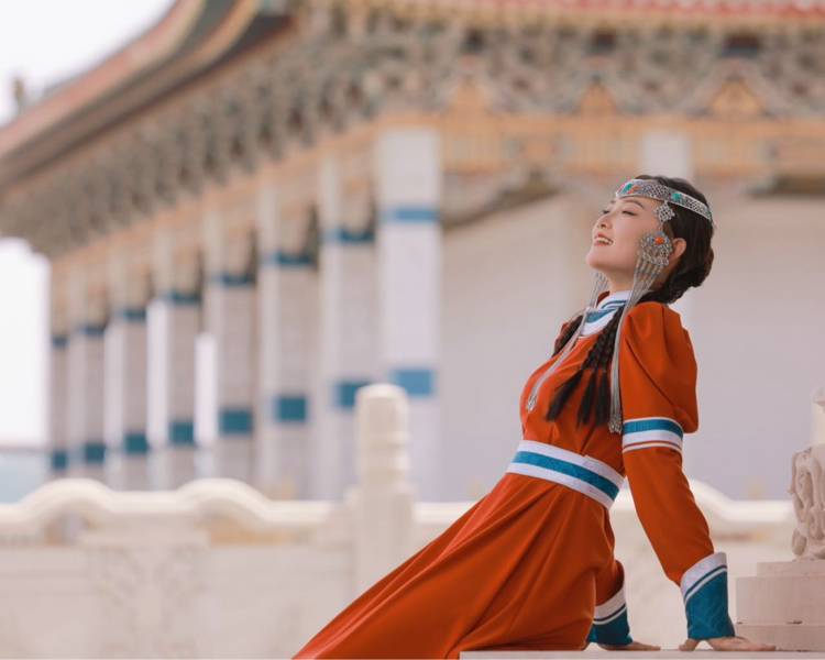艺人背景图