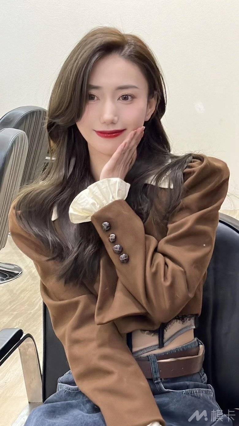通告图片