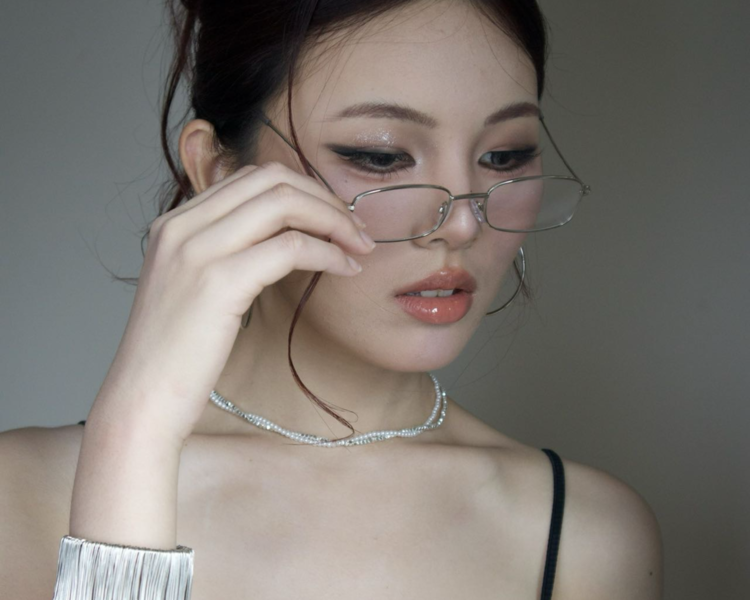 艺人背景图
