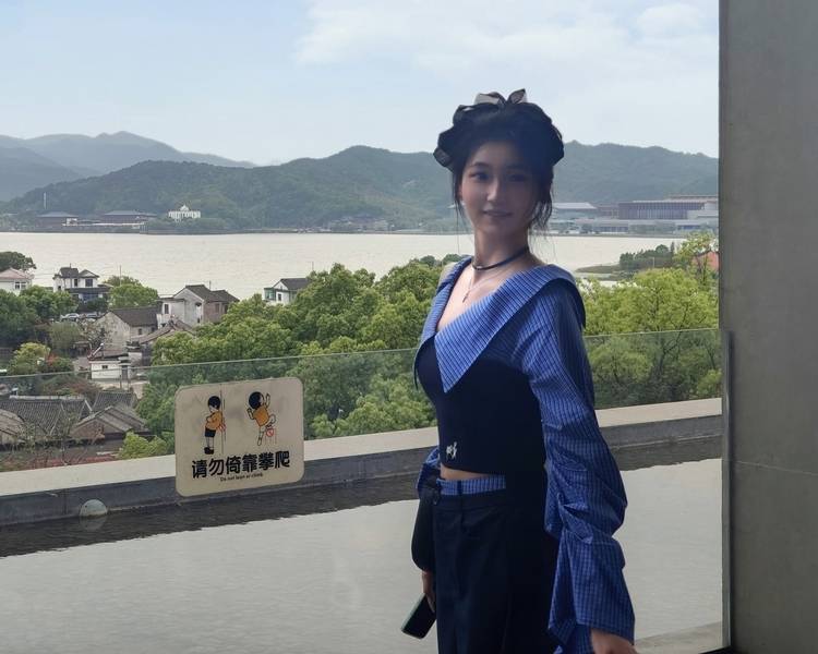 艺人背景图