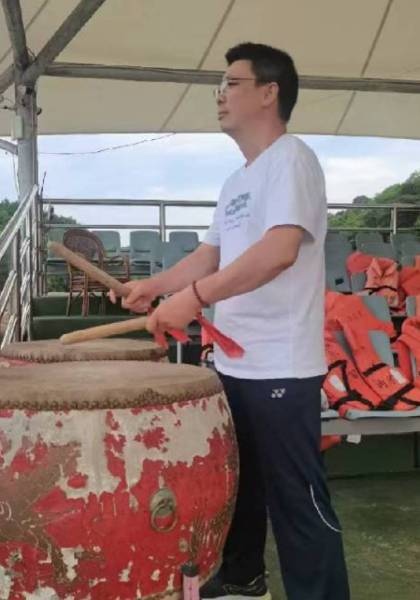 推荐艺人
