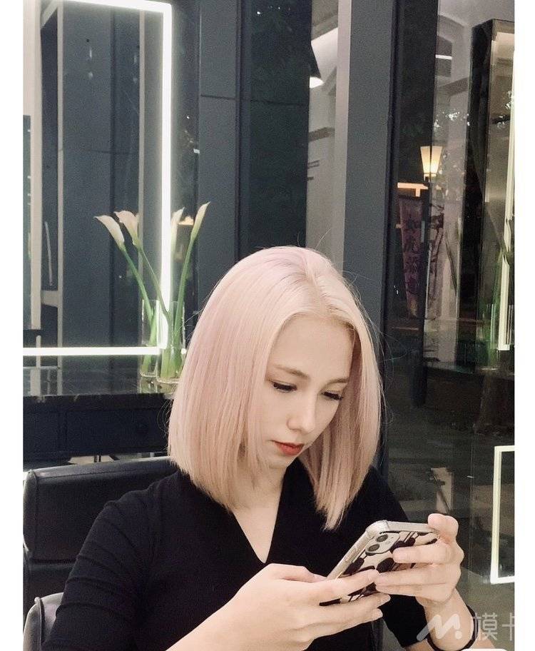 通告图片