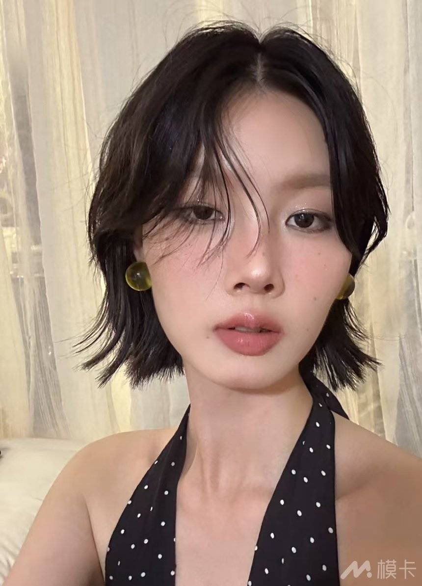 通告图片