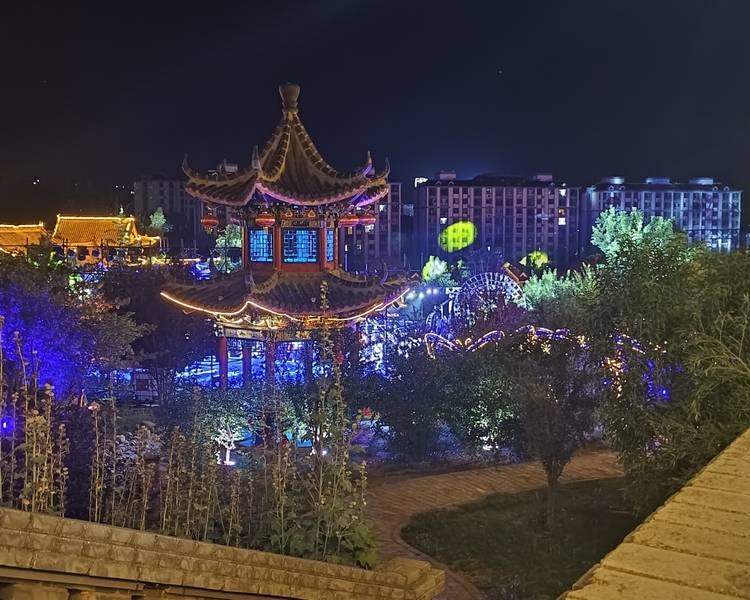 艺人背景图