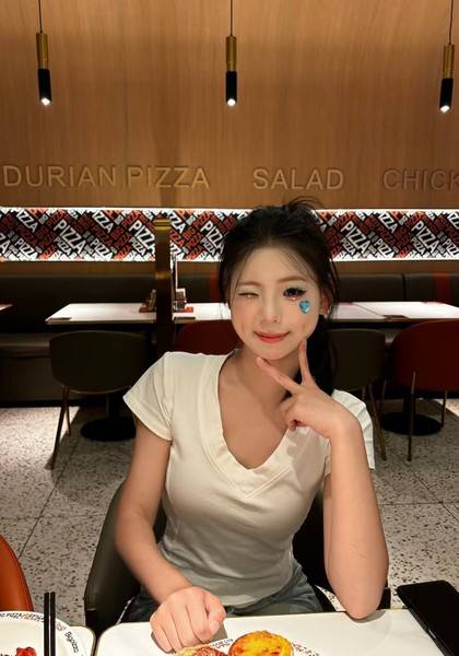 推荐艺人
