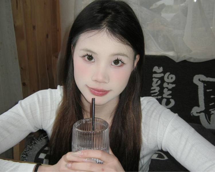 艺人背景图