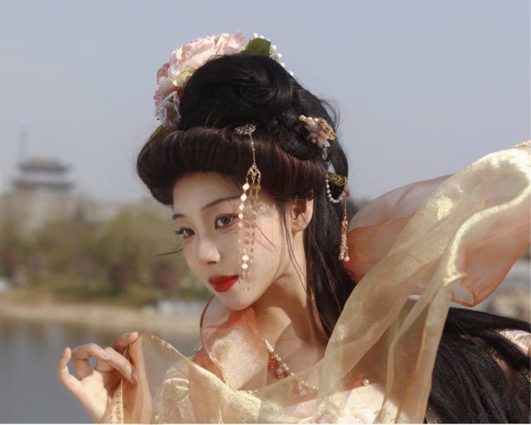 艺人背景图