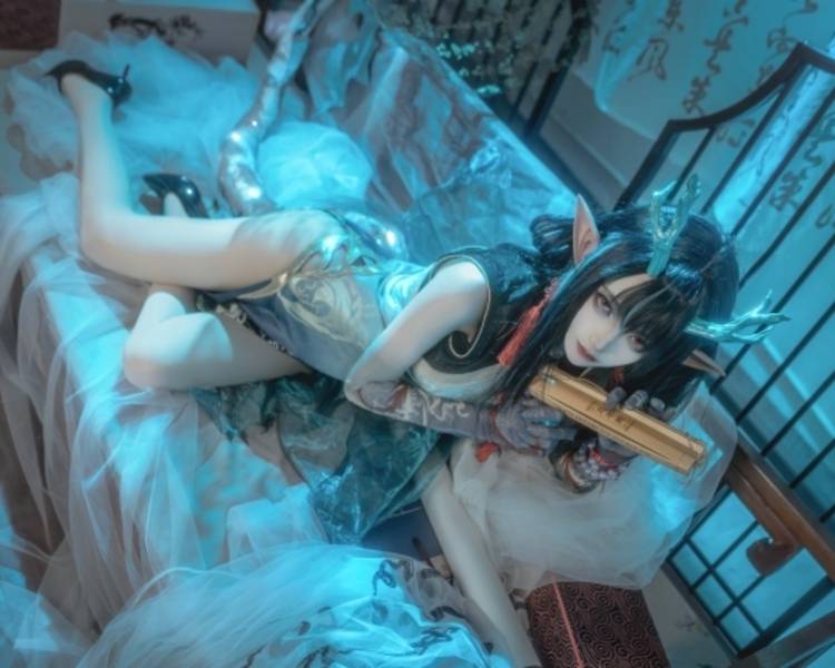 艺人背景图