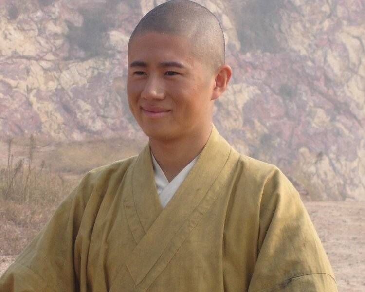 艺人背景图