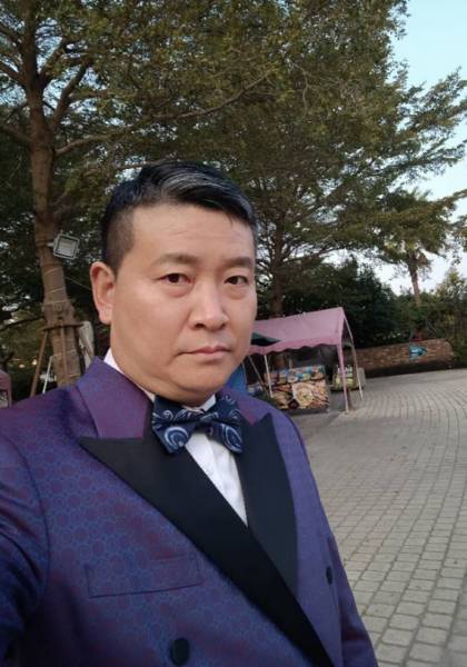 推荐艺人