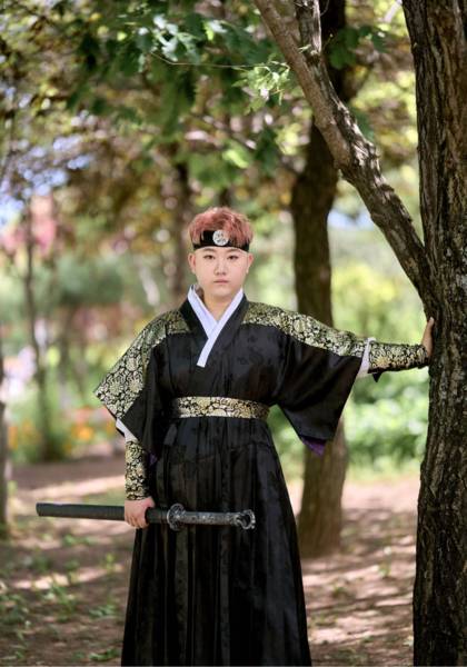 推荐艺人