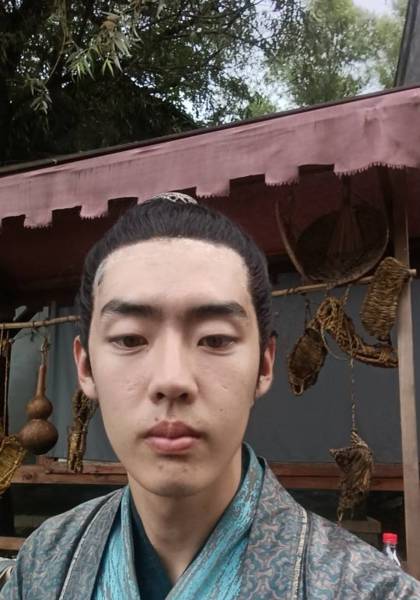 推荐艺人