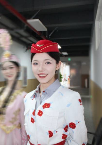 推荐艺人