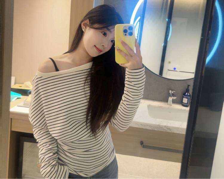 艺人背景图