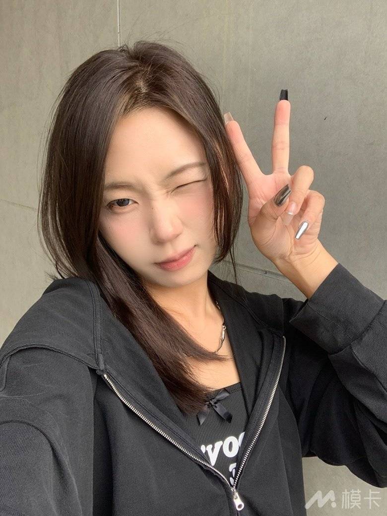 通告图片