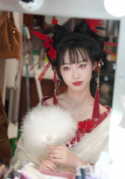 推荐艺人