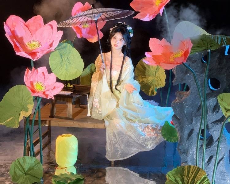艺人背景图