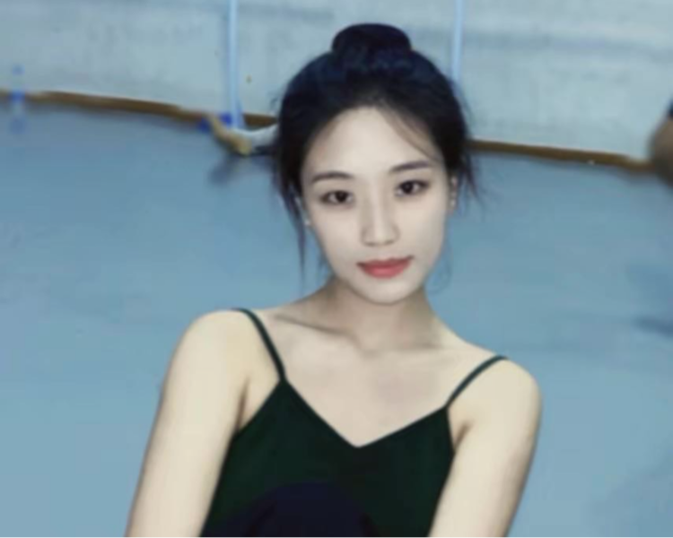 艺人背景图