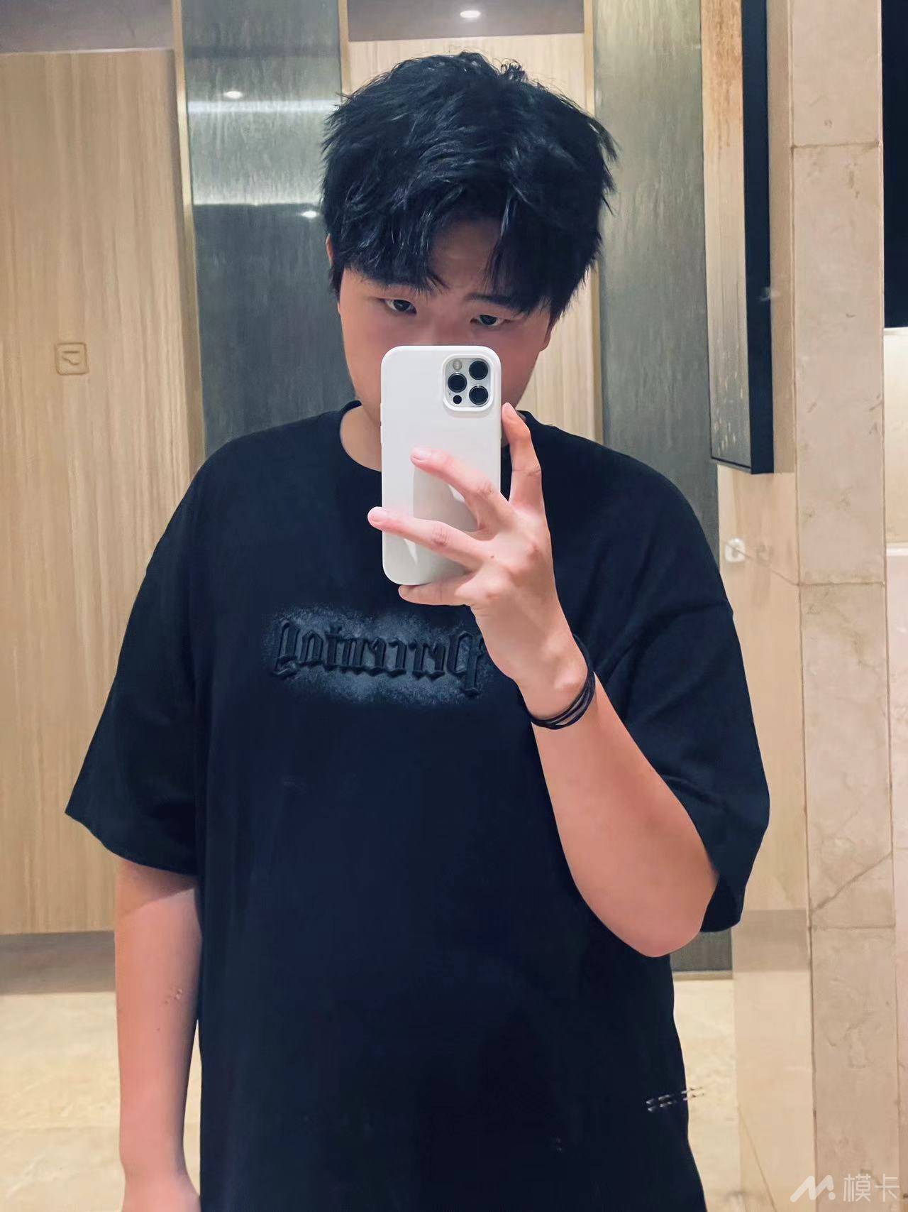 通告图片