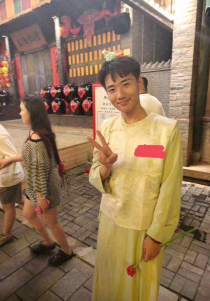 推荐艺人