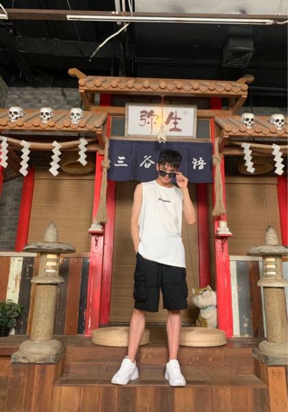 推荐艺人