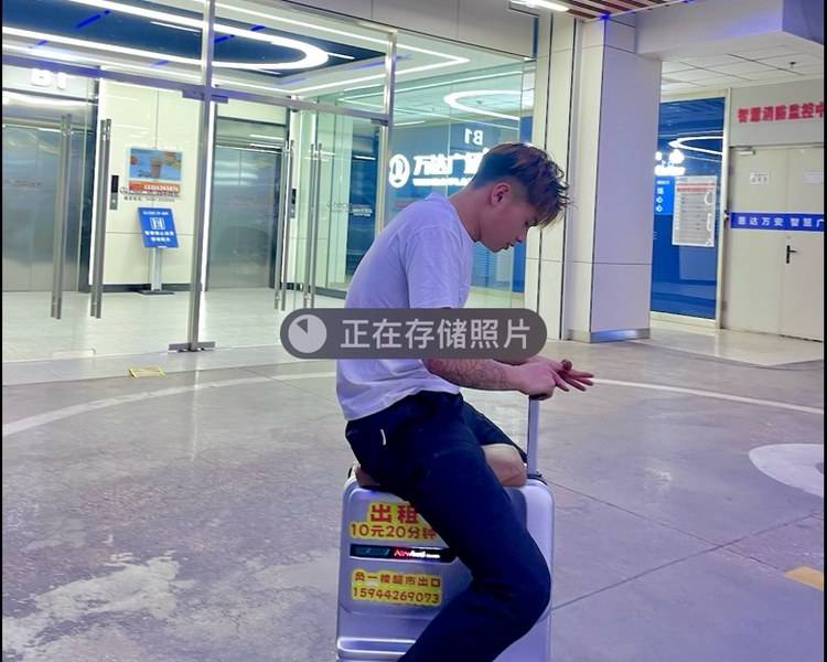 艺人背景图