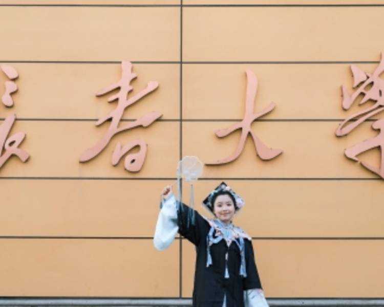 艺人背景图